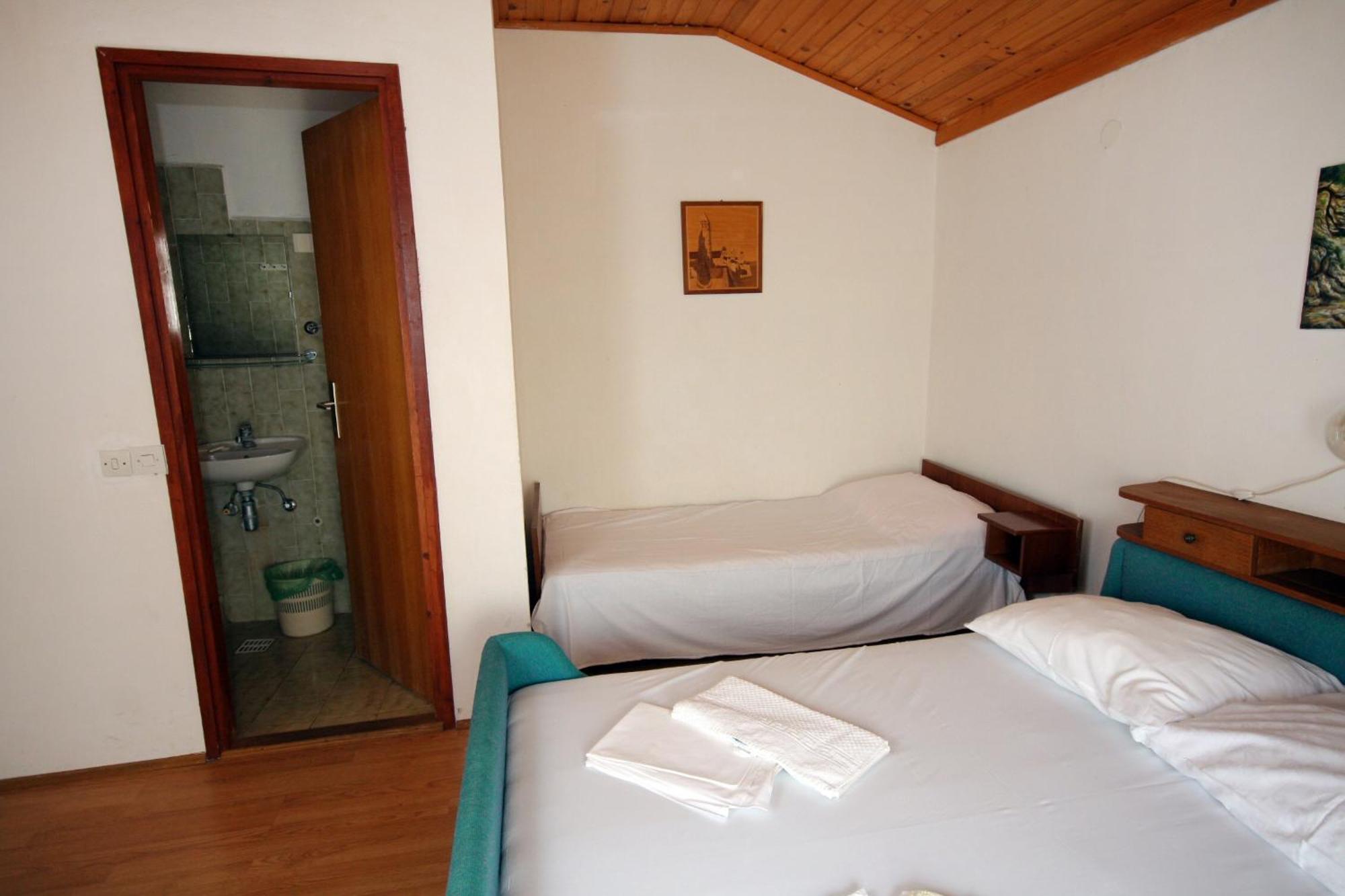 Apartments By The Sea Suha Punta, Rab - 5050 Kampor Rom bilde